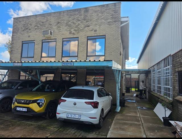 360M² OFFICE TO LET IN ALRODE